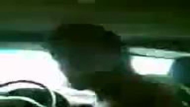 Молодая таджичка дала свои сиськи потрогать в машине